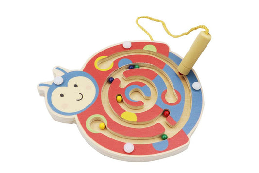 WOODEN LADYBIRD MAGNETIC LABYRINTH - Bamboo Sprout