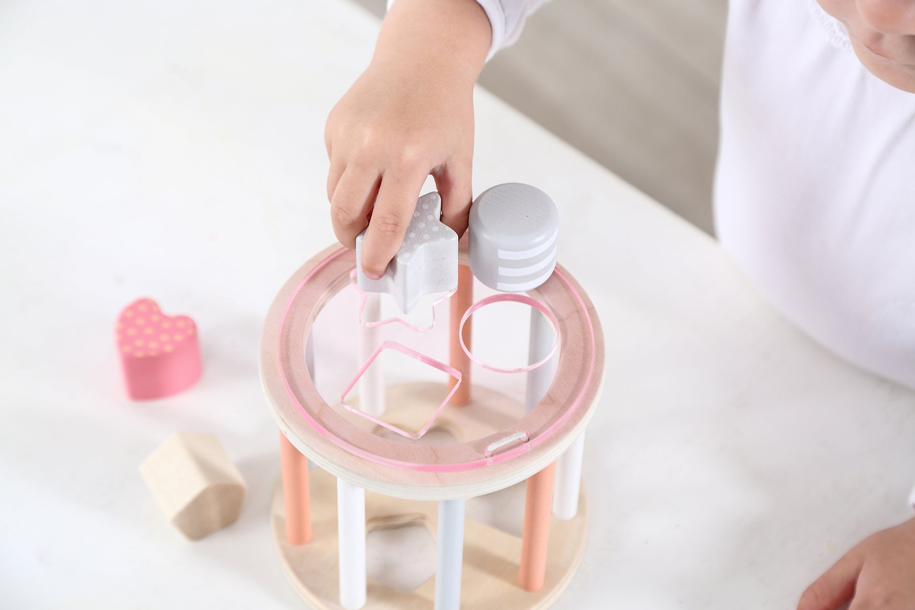 CALM & BREEZY ROLLING SHAPE SORTER PINK - Bamboo Sprout