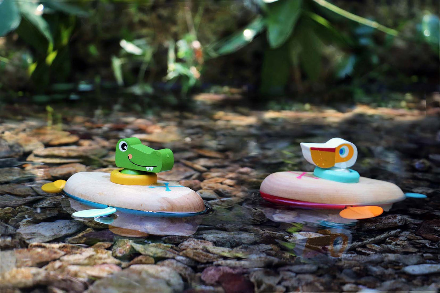 ANIMAL CANOE PULL STRING PELICAN WATER BATH TOY - Bamboo Sprout
