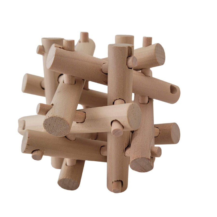 ECHIDNA WOODEN BRAINTEASER PUZZLE - Bamboo Sprout