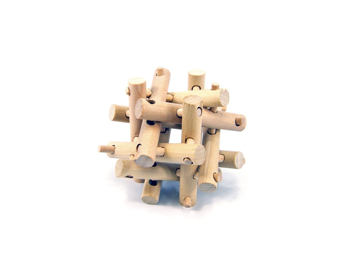 ECHIDNA WOODEN BRAINTEASER PUZZLE - Bamboo Sprout