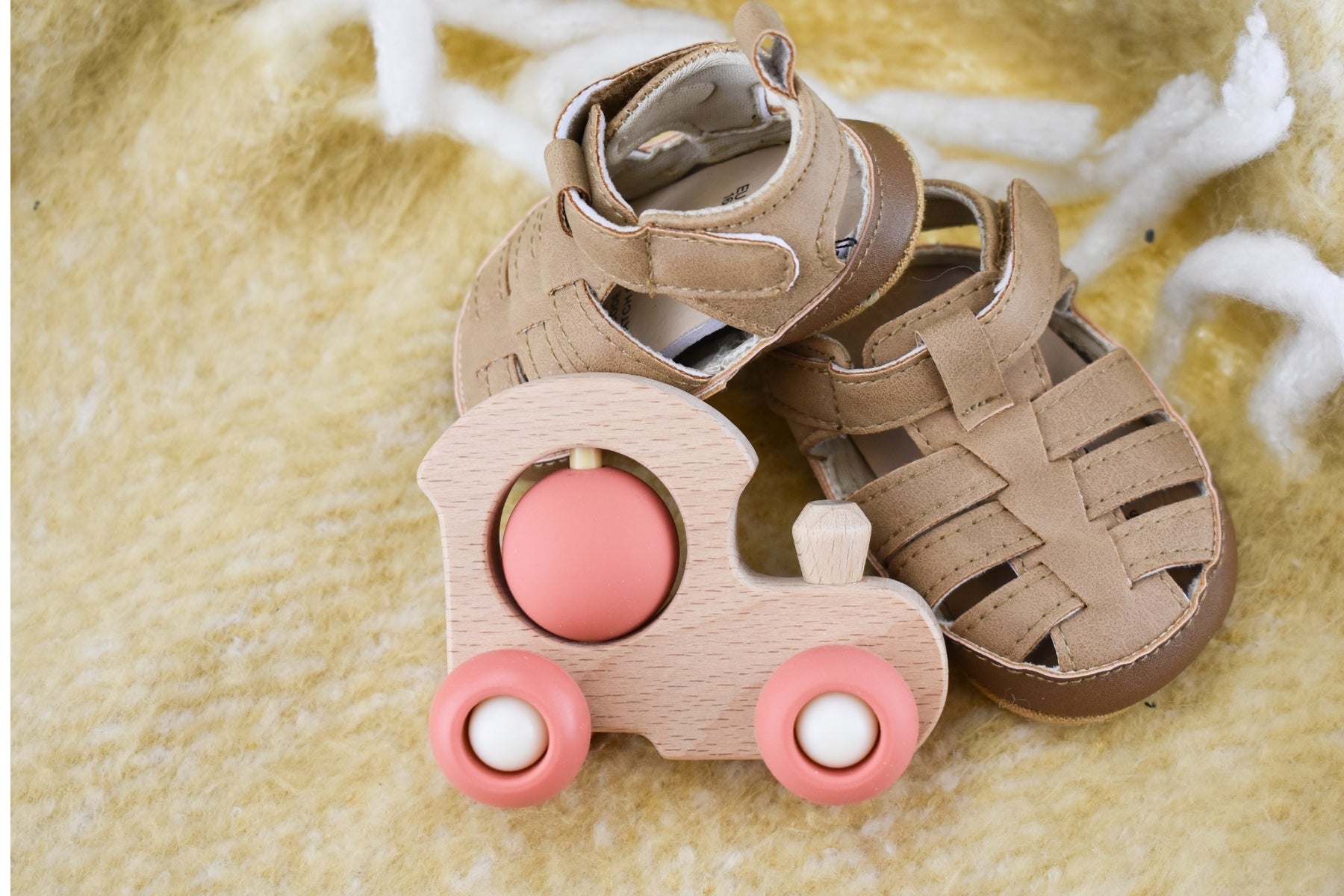 ECOSPIN TRAIN RED - Bamboo Sprout