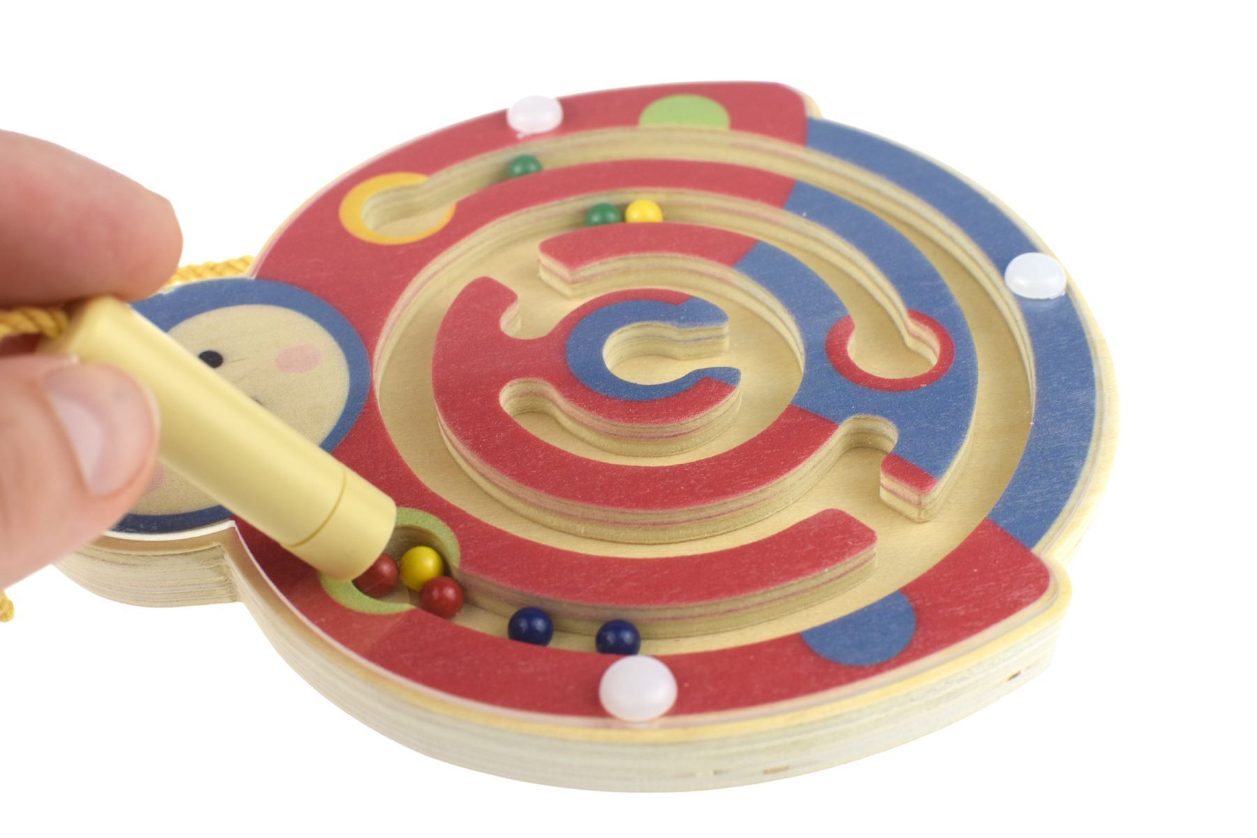 WOODEN LADYBIRD MAGNETIC LABYRINTH - Bamboo Sprout