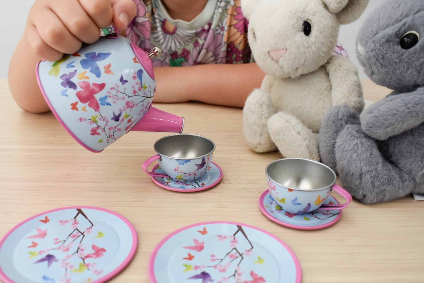 PINK BLOSSOM BUTTERFLY TIN TEA SET 15PCS - Bamboo Sprout