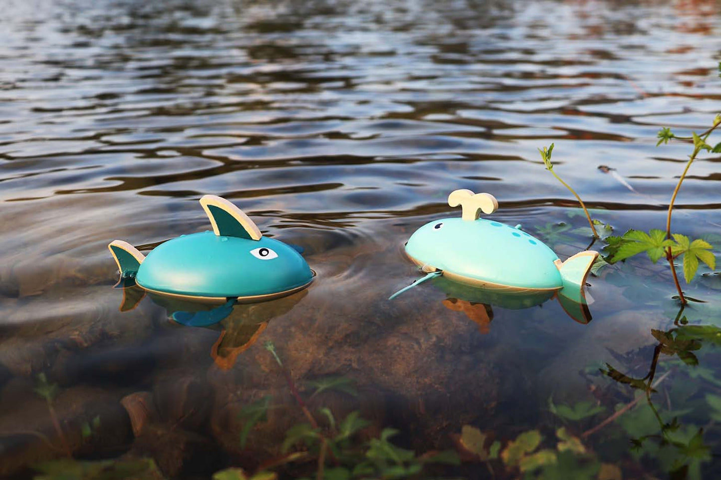 WATER SHARK & WHALE WIND UP - Bamboo Sprout