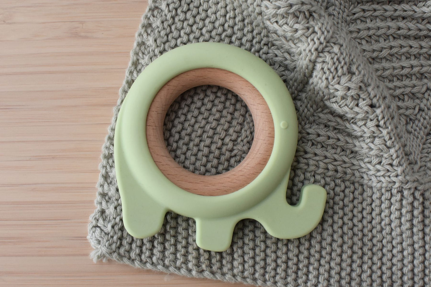 SILICONE ELEPHANT TEETHER - GREEN - Bamboo Sprout