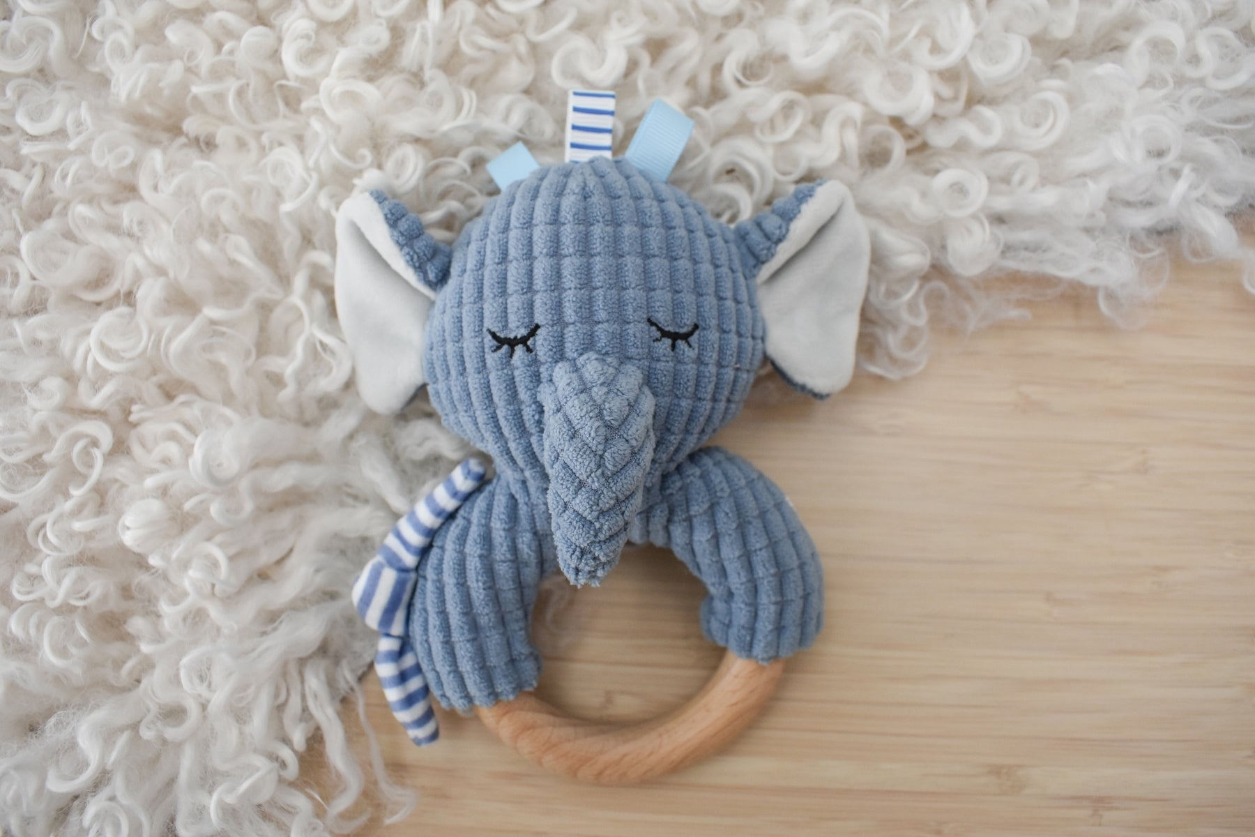SNUGGLE BUDDY TRUNKS ELEPHANT WOODEN RING RATTLE - Bamboo Sprout