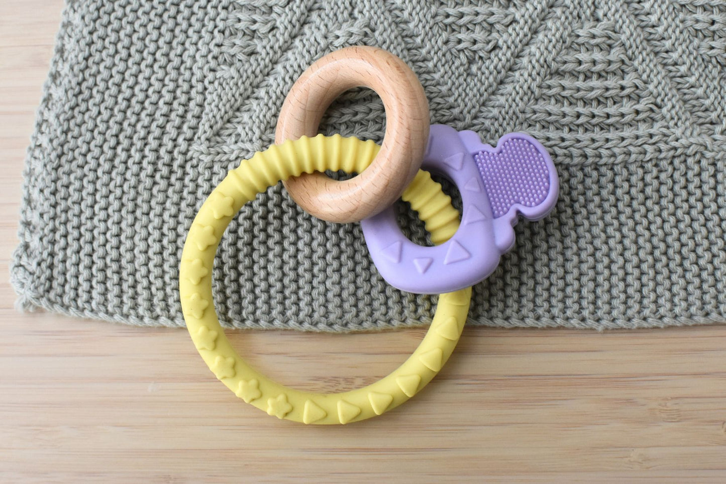 TEXTURED SILICONE KEY TEETHER - PURPLE - Bamboo Sprout