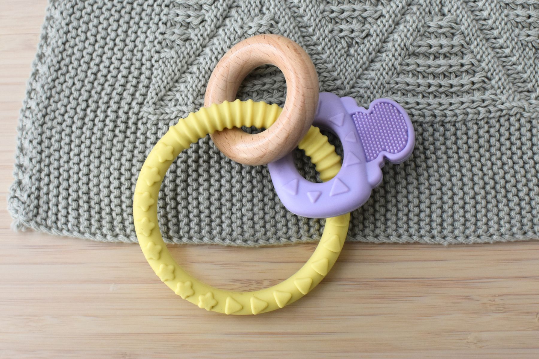 TEXTURED SILICONE KEY TEETHER - PURPLE - Bamboo Sprout
