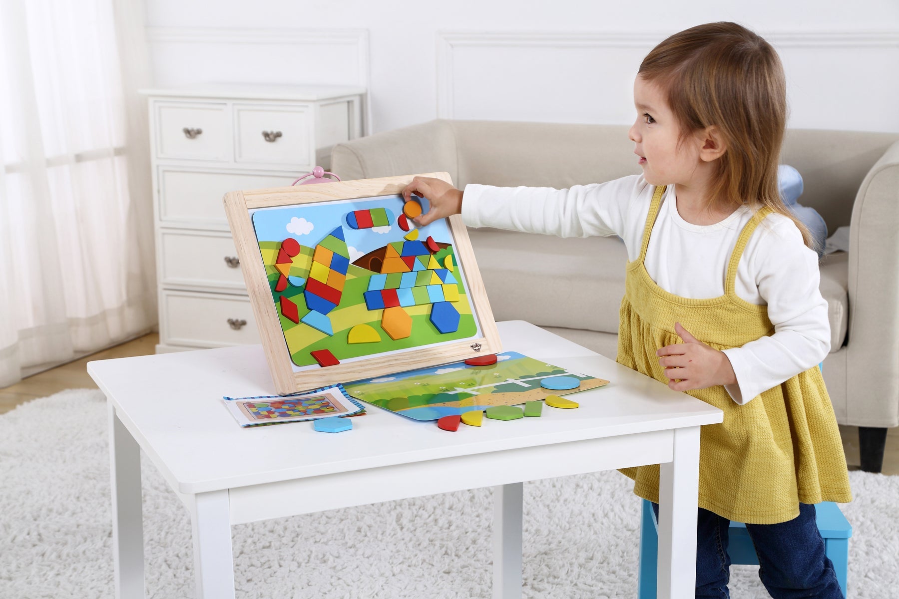 MAGNETIC PUZZLE - GEOMETRICAL SHAPES - Bamboo Sprout