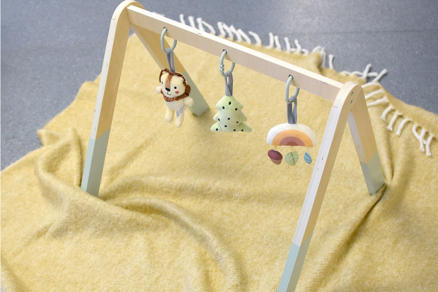 MY FOREST FRIENDS LION BABY GYM - Bamboo Sprout