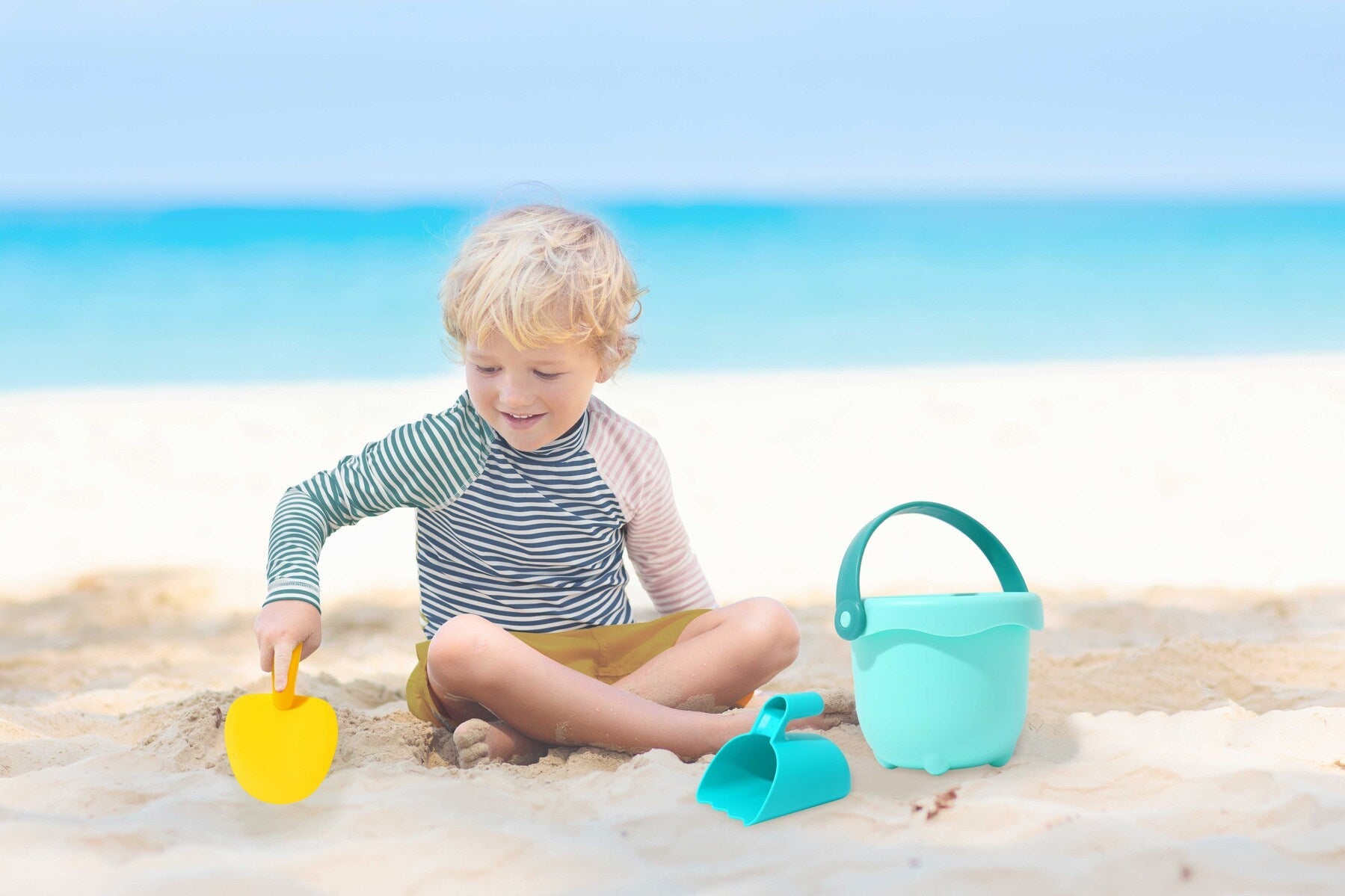 LET'S PLAY - BEACH TOY SET - Bamboo Sprout